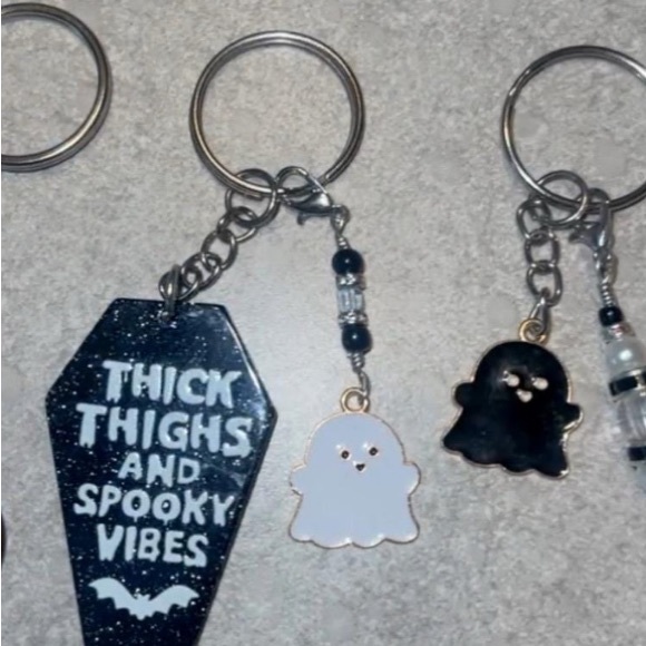 Handmade Black and Purple Keychain with Ghost Charm - Picture 2 of 2